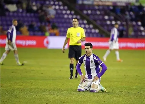 El delantero Javi Guerra en su etapa en el Valladolid. EFE/Archivo