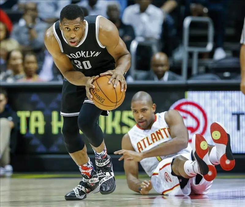 106-98. Horford destaca en el triunfo de los l&iacute;deres Hawks