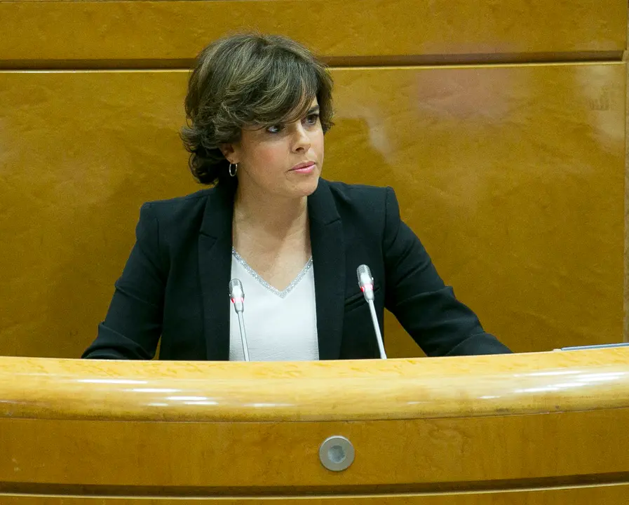 Soraya Saenz de Santamar&iacute;a en el pleno del Senado para la aplicaci&oacute;n del art&iacute;culo 155