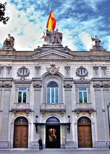 350px-TRIBUNAL_SUPREMO_DE_ESPAÑA