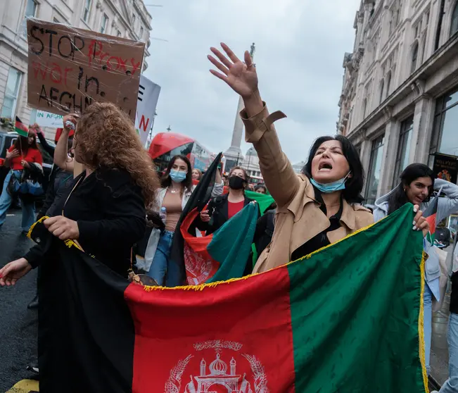 Protestas en Londres por la situación en Afganistán