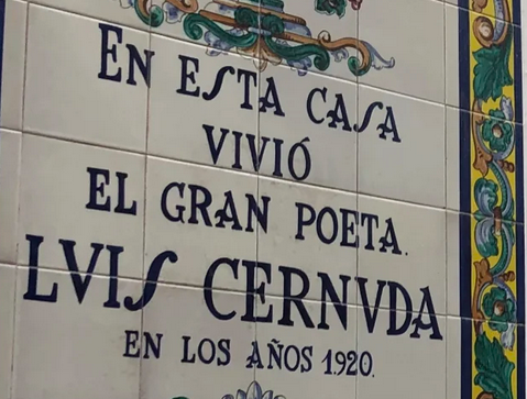 Azulejo en la casa natal de Cernuda