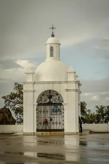 Templete Santuario Virgen de la Monta&ntilde;a. Fuente: Web patronadecaceres.com