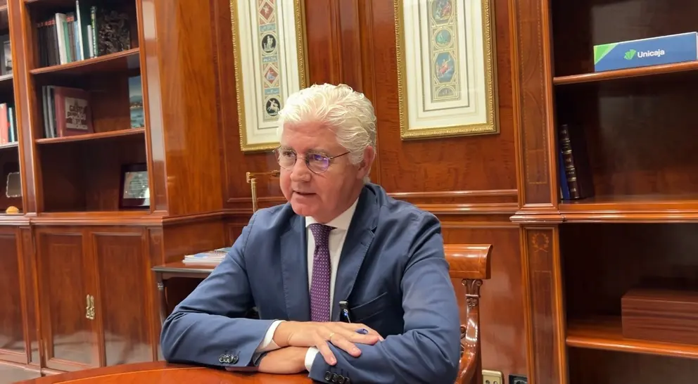 Javier Aguilera, director territorial Unicaja Andaluc&iacute;a occidental
