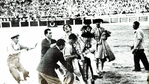 1947 Manolete con Islero0010 (2)