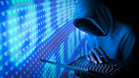 Faceless Computer Hacker