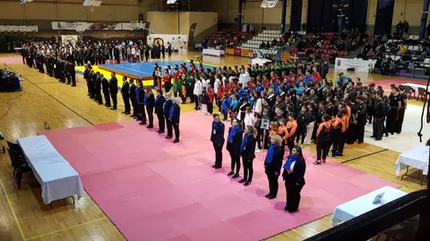 Competidores y &aacute;rbitros del I Campeonato Nacional de Wushu-Kung Fu