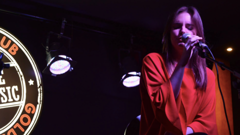 Paula Paín Alba en uno de sus conciertos. &Aacute;lvaro Mart&iacute;nez S&aacute;nchez.