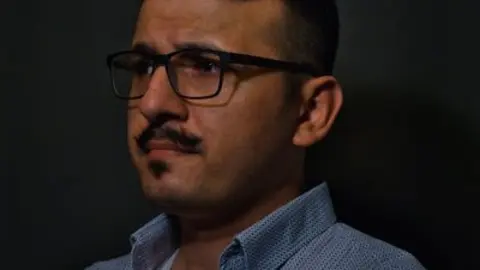 El artista turco Ugur Gallen