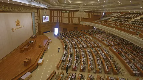 Wikipedia: La Asamblea de la Uni&oacute;n (Pyidaungsu Hluttaw)
Htoo Tay Zar