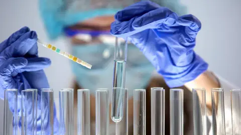 Investigaci&oacute;n cient&iacute;fica_Motortion, iStockphoto