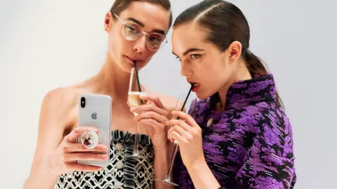 Influencers promocionan marcas en Instagram