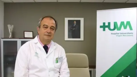 El doctor Miguel &Aacute;ngel Colmenero, gerente del HUVM