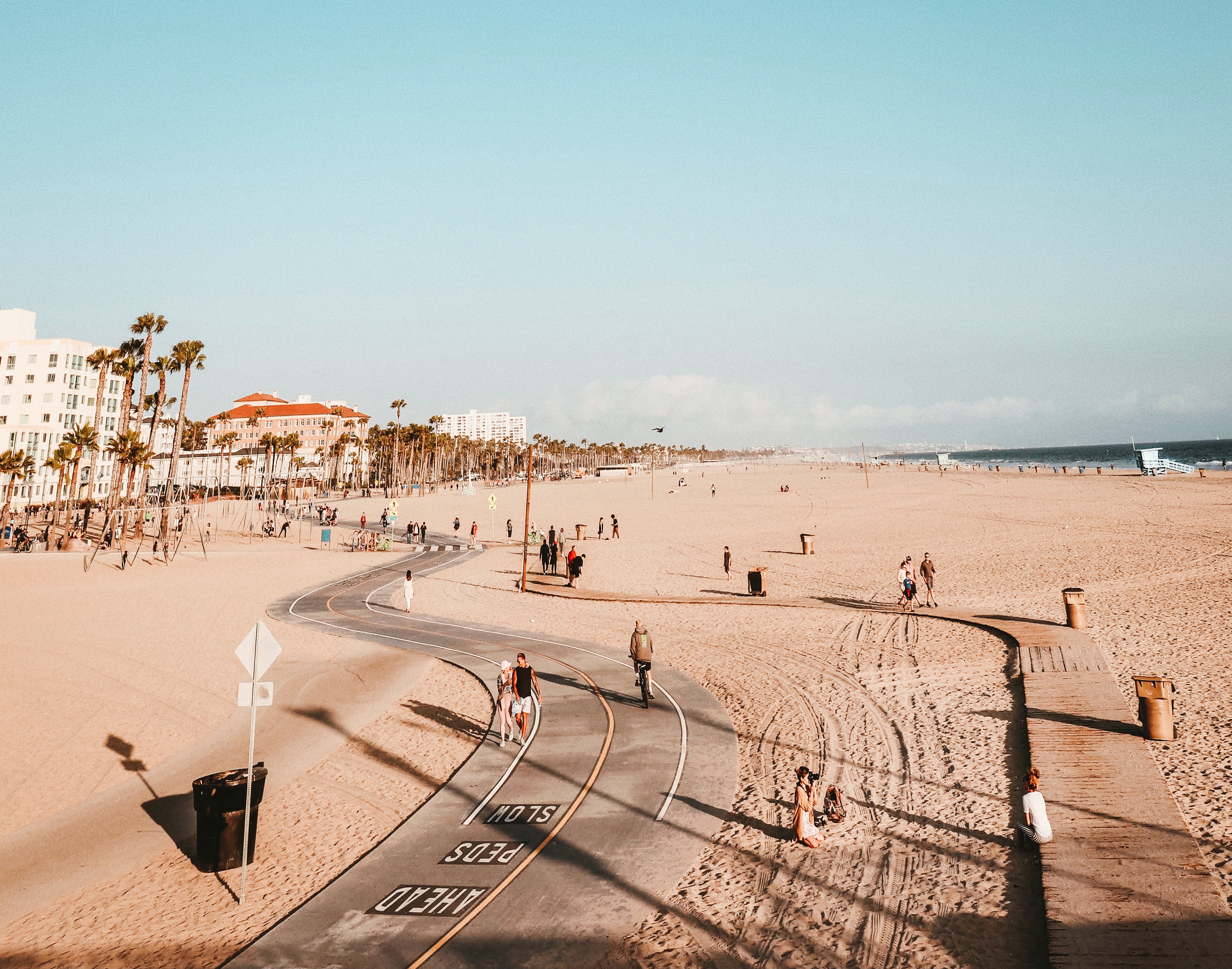 Santa Mónica - Venice Beach via Pixabay