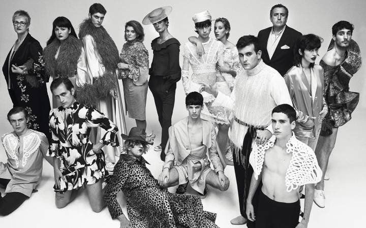 El diseñador Palomo Spain entre modelos