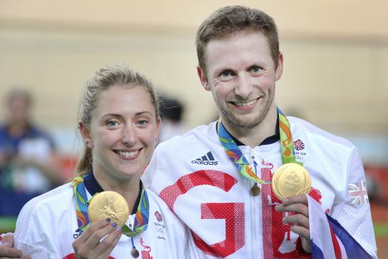 Laura y Janson Kenny, pareja que suma 10 oros en citas olímpicas. Foto: Tim Clayton - Corbis / Getty.